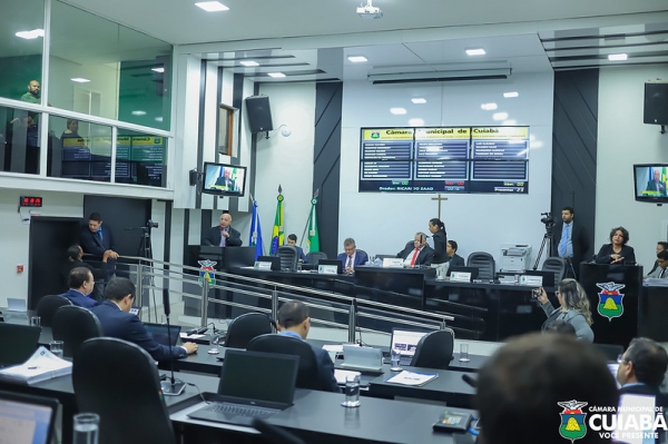  Vereadores aprova projeto que torna obrigatória a presença de terapeutas integrativos nas UBS da capital Cuiabá